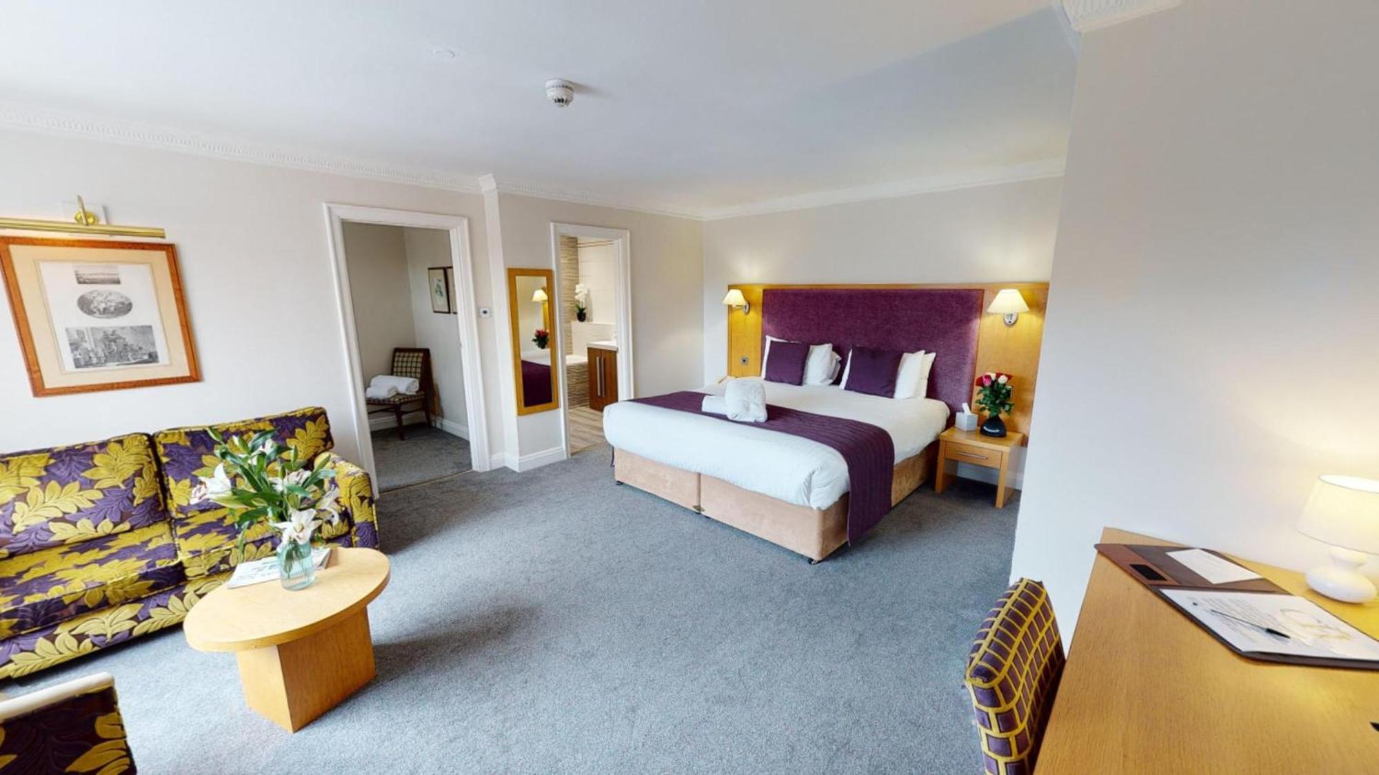 The Chequers Hotel Newbury  Buitenkant foto